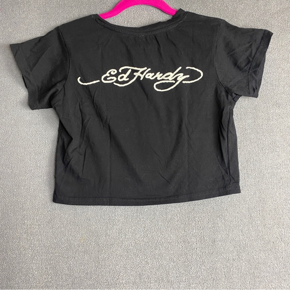 Ed Hardy Y2K Cropped Short Sleeve T-Shirt Black Red Jaguar size M - Picture 2 of 6